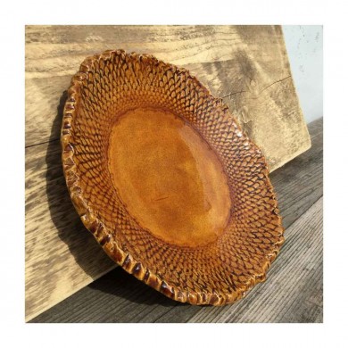 9104 - Cognac assiette avec bord en relief 9104 - Cognac assiette avec bord en relief