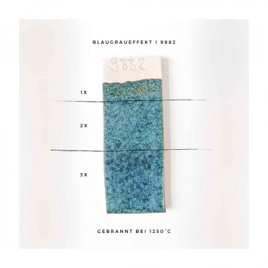 9882 - Bleu gris mouchet&eacute;