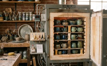 Enfournement et cuisson céramique : Tout l'équipement pour protéger son four et ses pièces Enfournement et cuisson céramique : Tout l'équipement pour protéger son four et ses pièces
